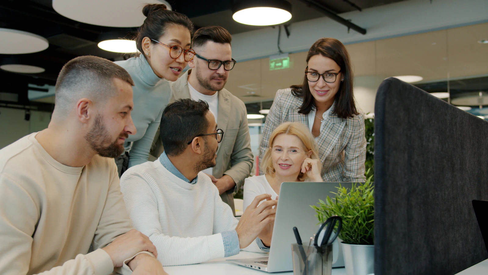 Travel Agency CRM Software: Why Generic CRMs Fall Short